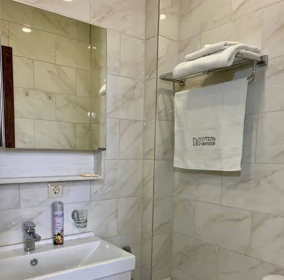 комната г Тюмень р-н Центральный ул Магистральная 10г фото 4