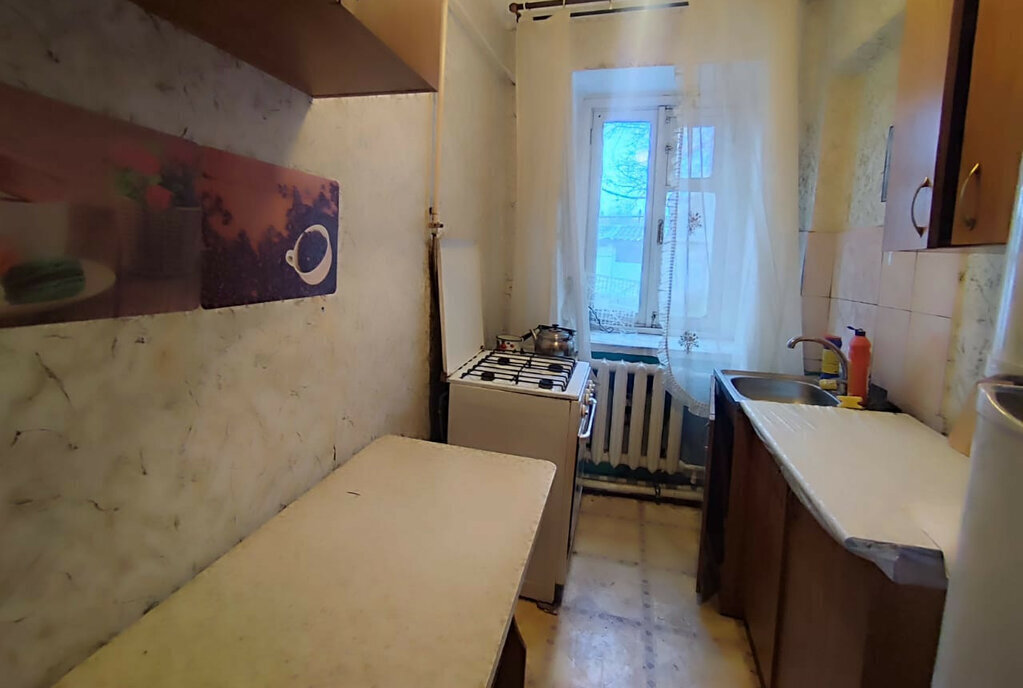 квартира р-н Ейский г Ейск ул Островского 6 фото 4