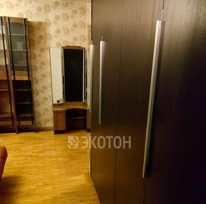 комната г Санкт-Петербург метро Ломоносовская ул Народная 2 фото 4