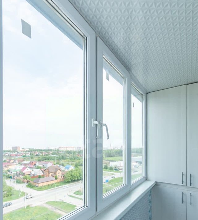 квартира г Омск р-н Центральный ул 21-я Амурская 35 фото 23
