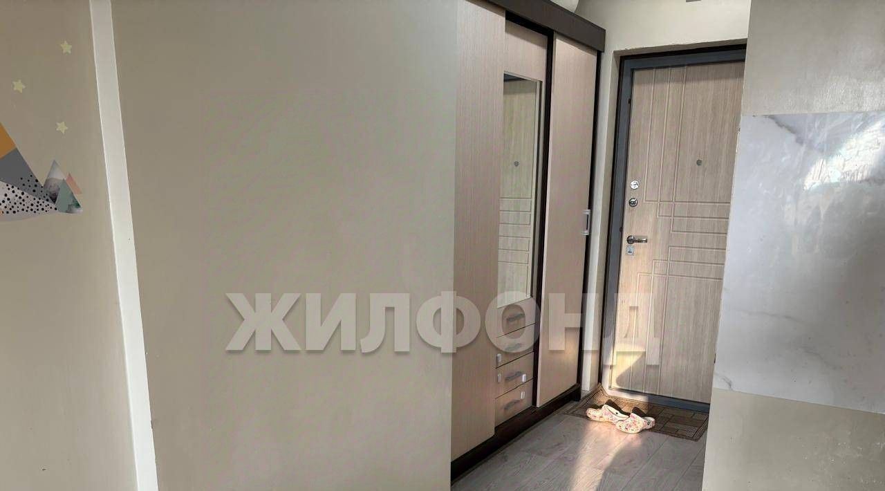 квартира г Новосибирск метро Площадь Гарина-Михайловского ул Сухарная 96/3 фото 6