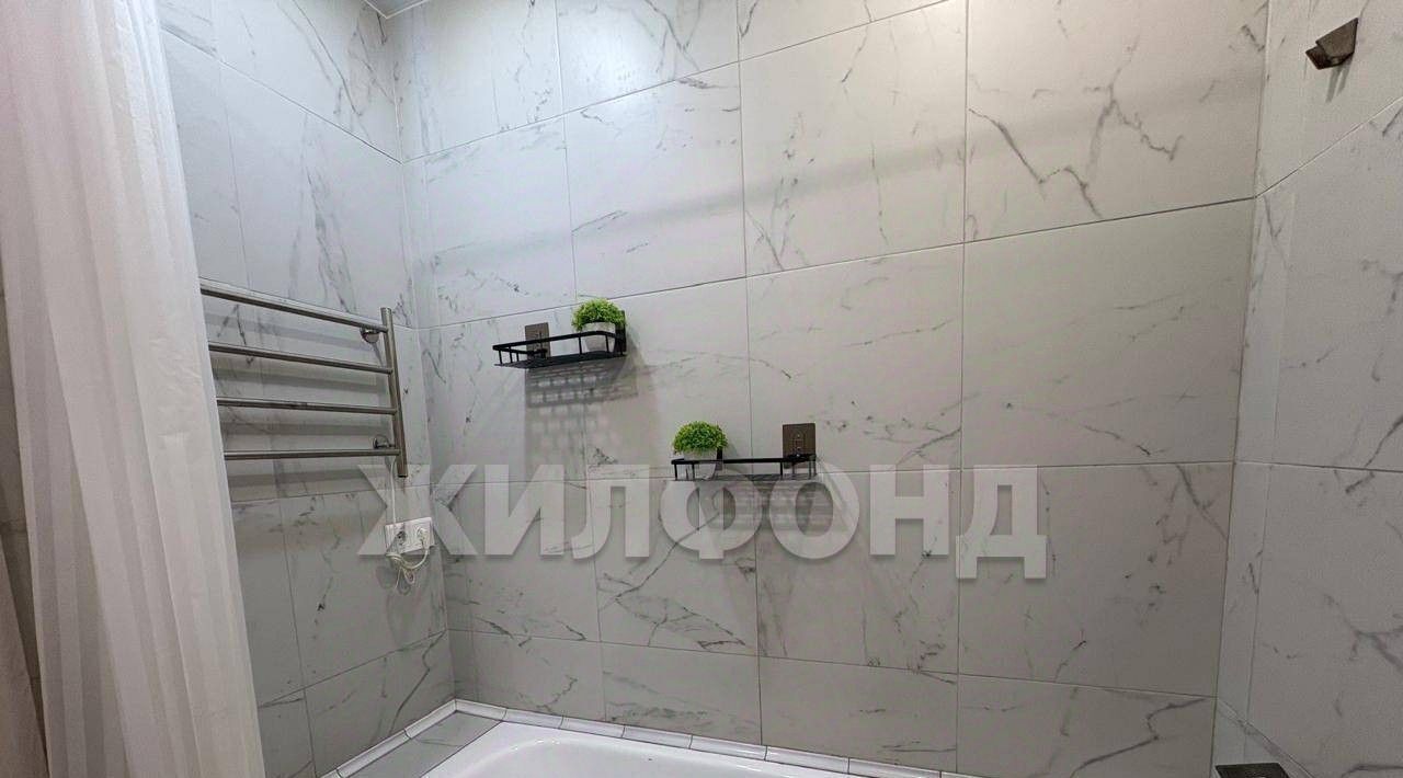 квартира г Новосибирск метро Площадь Гарина-Михайловского ул Сухарная 96/3 фото 10