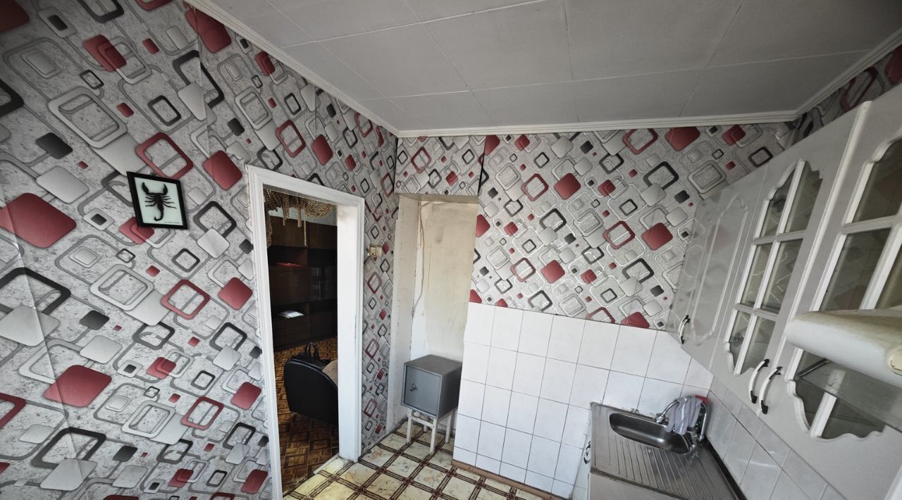 квартира г Тольятти р-н Автозаводский б-р Королева 15 6-й кв-л фото 1