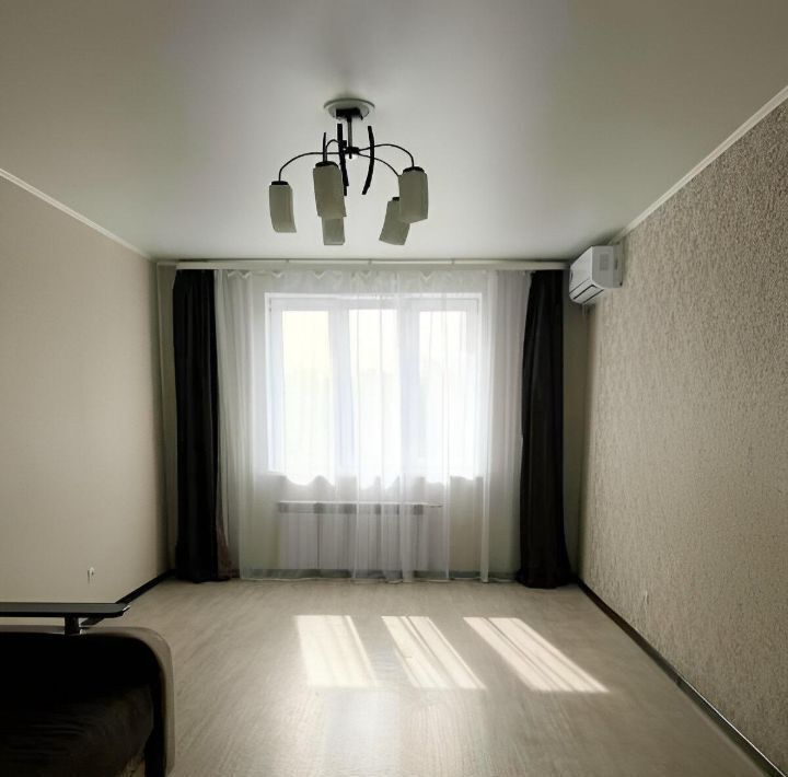 квартира г Омск р-н Кировский пр-кт Комарова 21к/1 фото 5