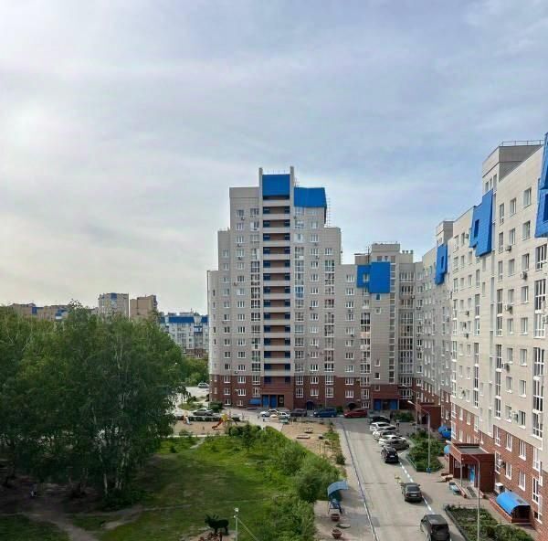 квартира г Омск р-н Кировский пр-кт Комарова 21к/1 фото 15