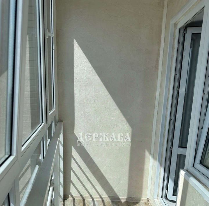 квартира г Старый Оскол Дубрава 1 кв-л, 22 фото 4