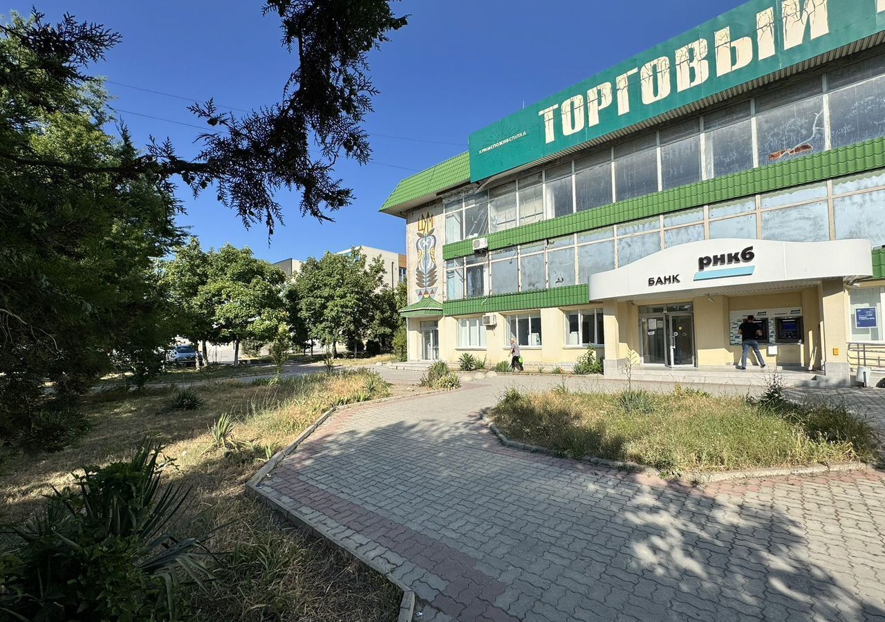 торговое помещение р-н Бахчисарайский г Бахчисарай ул Фрунзе 38 фото 2