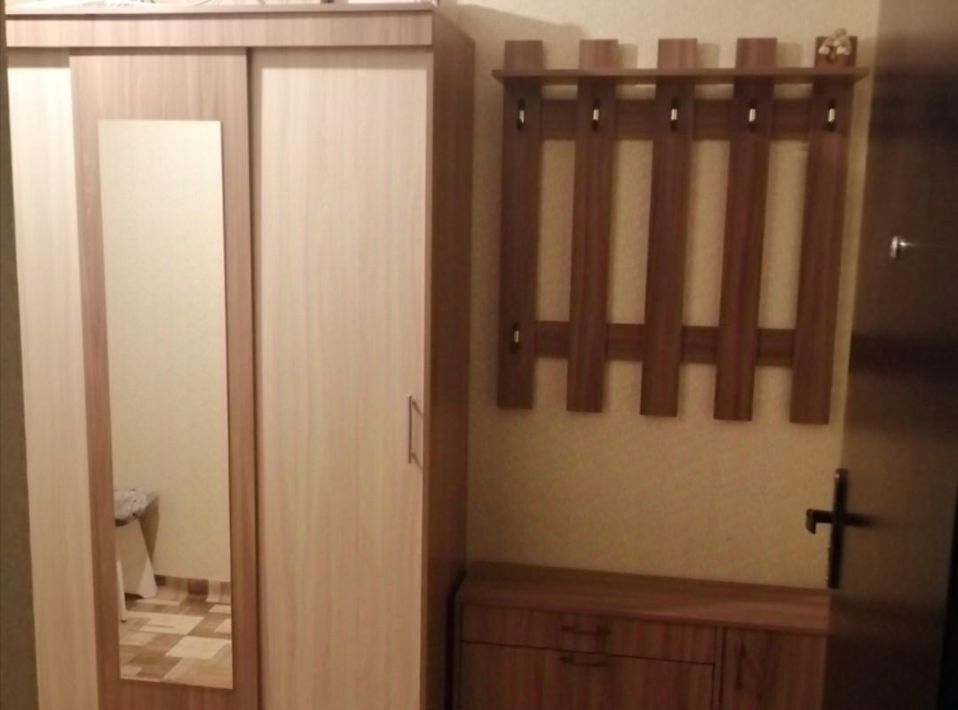 квартира г Красноярск р-н Свердловский ул Судостроительная 27д фото 1
