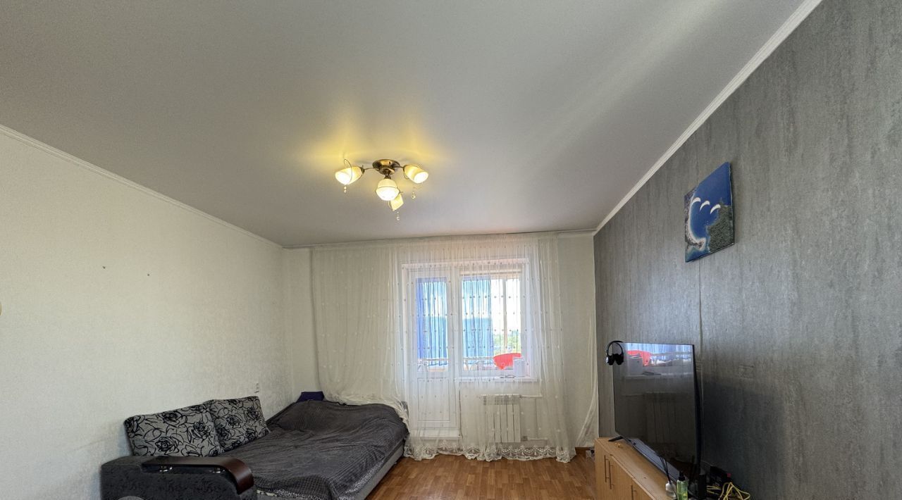 квартира г Набережные Челны р-н Автозаводский пр-кт Мира 90 фото 2