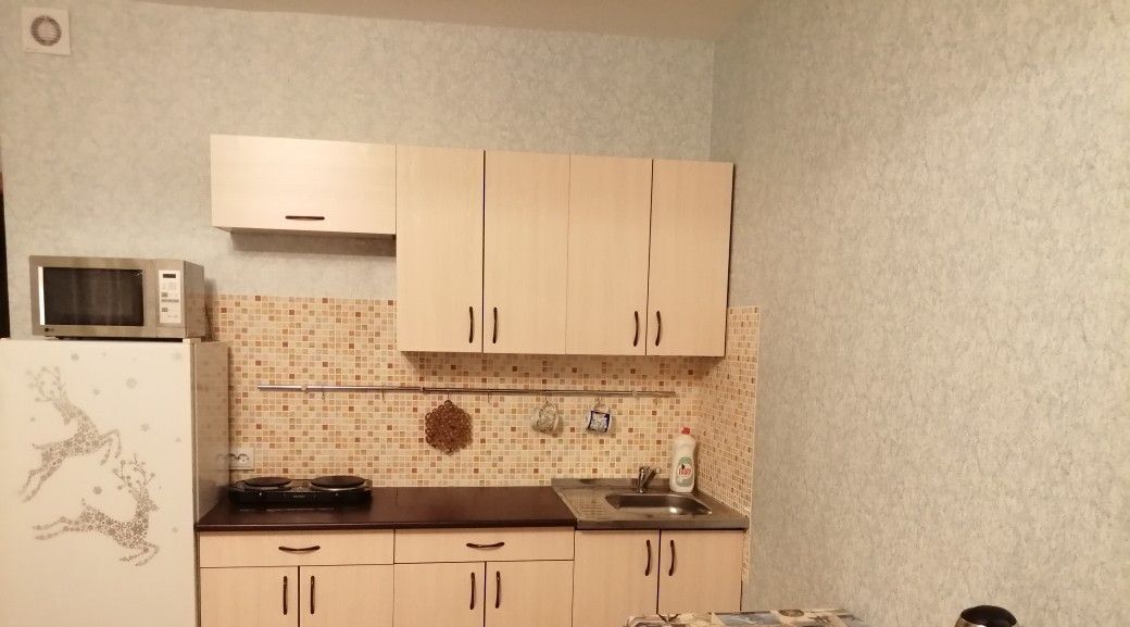 квартира г Красноярск р-н Свердловский ул Судостроительная 27д фото 3
