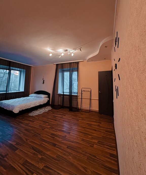 квартира г Омск пр-кт Мира 76 фото 1
