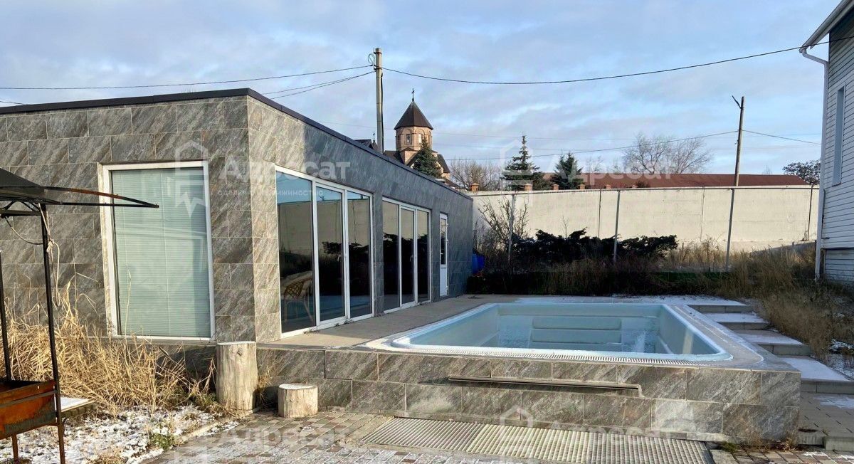 дом г Волгоград мкр Ангарский р-н Дзержинский ул им. Полины Осипенко фото 2
