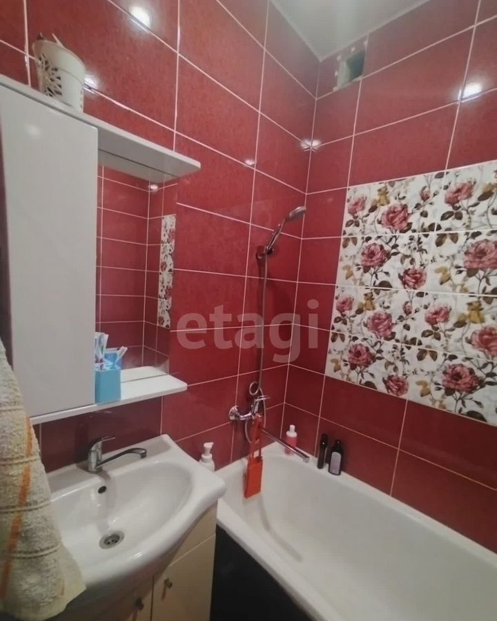 квартира г Каменск-Уральский ул Октябрьская 12 фото 17