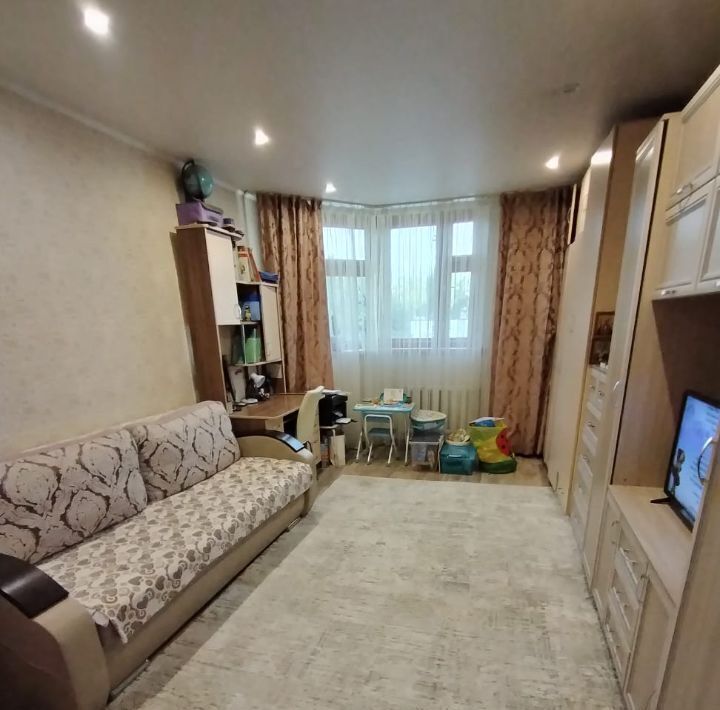 квартира р-н Нижнекамский г Нижнекамск ул Менделеева 36а фото 1