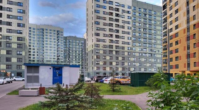 метро Улица Дмитриевского ул Маршала Ерёменко 3к/4 фото