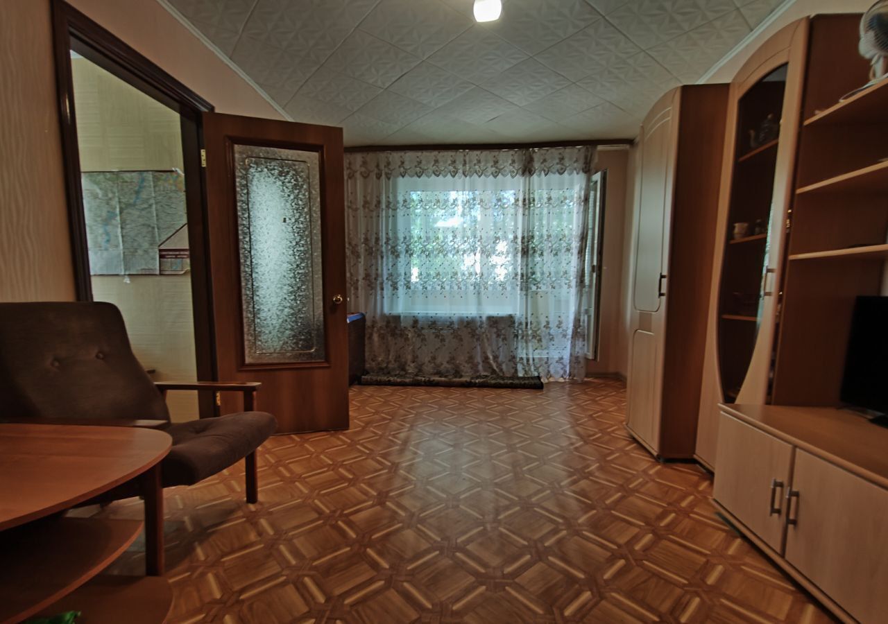 квартира г Балаково ул Титова 57а Балаковский р-н, муниципальное образование фото 2