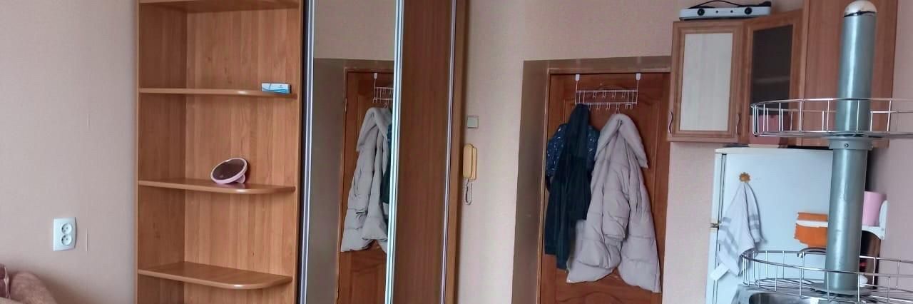 комната г Саратов р-н Октябрьский ул Клиническая 2/6 фото 2