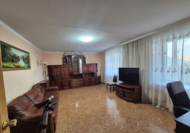 квартира р-н Автозаводский 16-й квартал б-р Цветной 27 фото