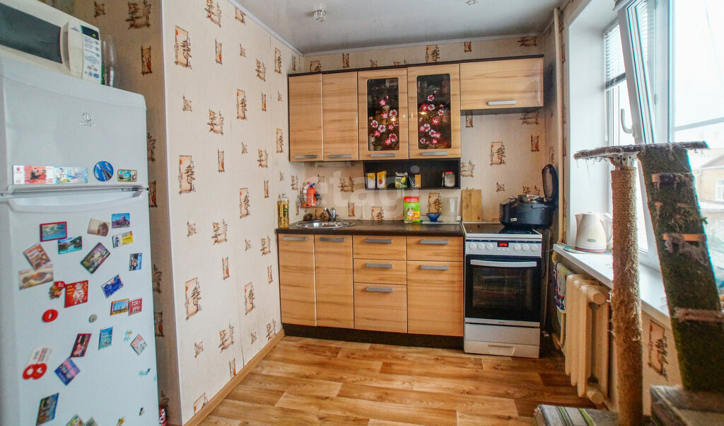 квартира г Ачинск мкр 9-й 10 фото 3