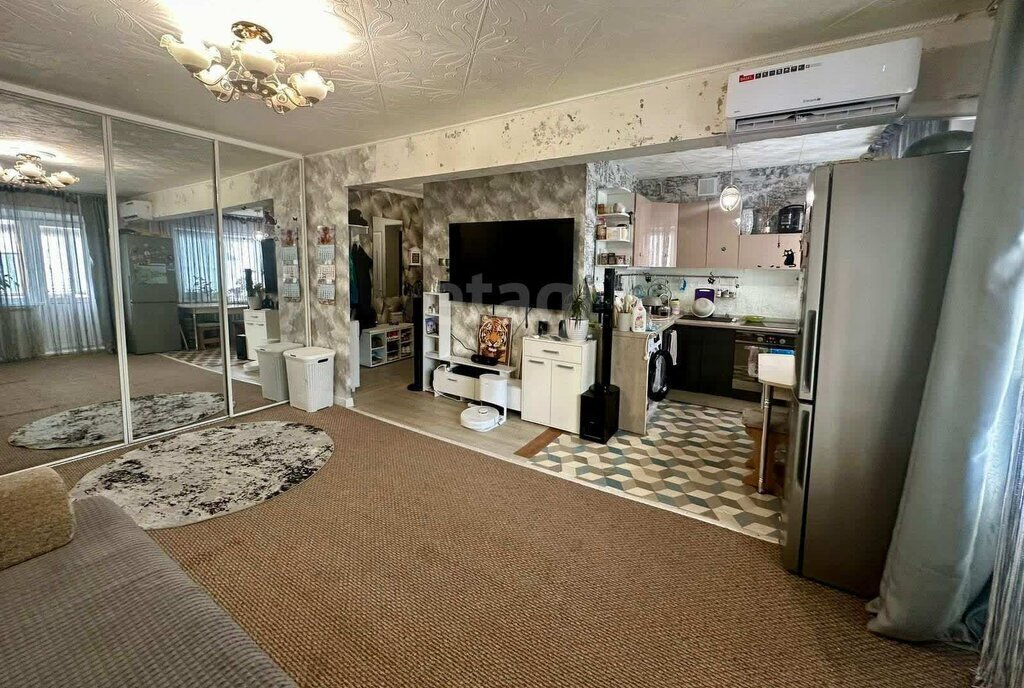 квартира г Ачинск мкр 4-й 11 фото 2