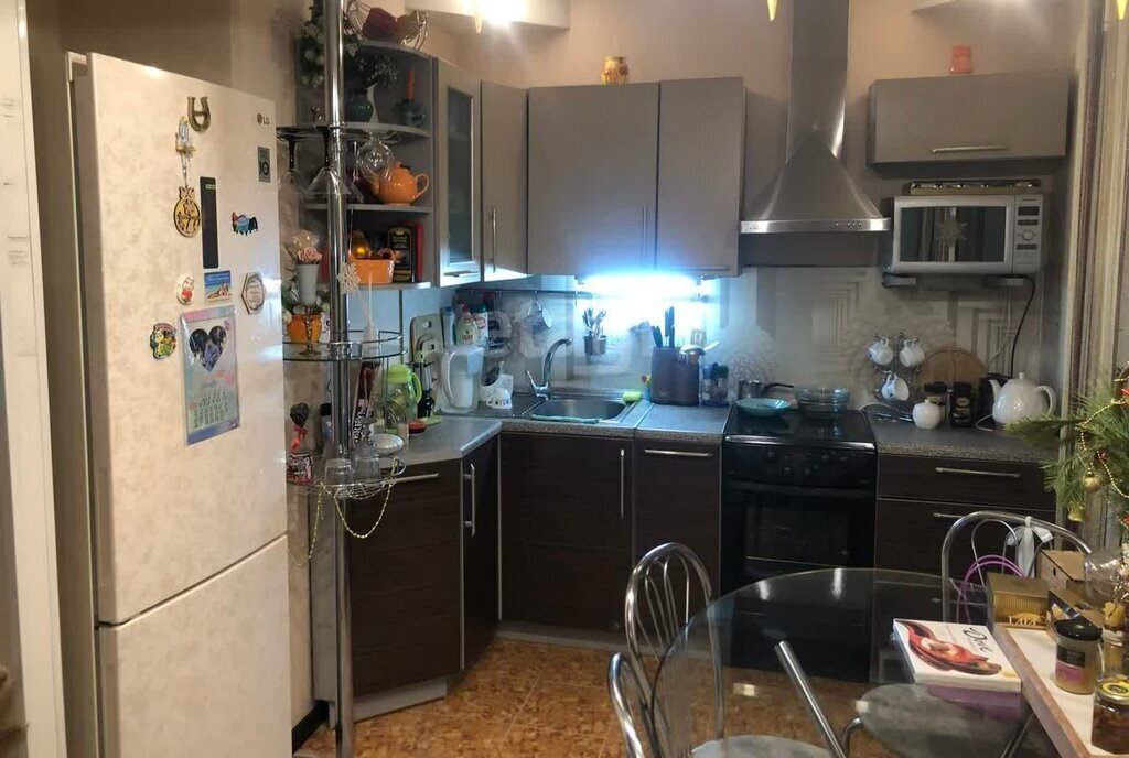квартира г Ачинск мкр 4-й 4 фото 2