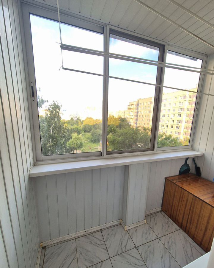 квартира г Тольятти р-н Автозаводский 16-й квартал б-р Цветной 27 фото 12