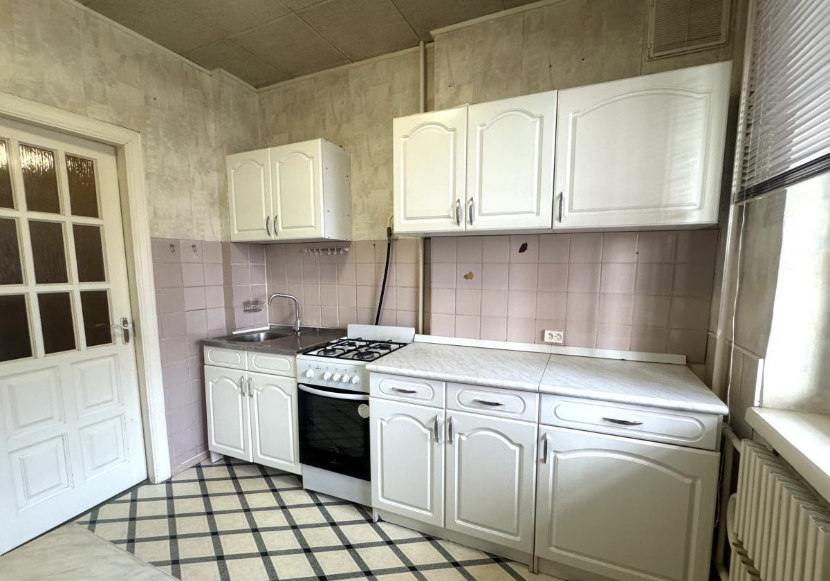 квартира г Волгоград р-н Кировский ул им. Кирова 92б фото 2