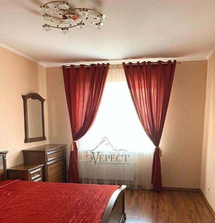 квартира г Старый Оскол Степной микрорайон 19 фото 1
