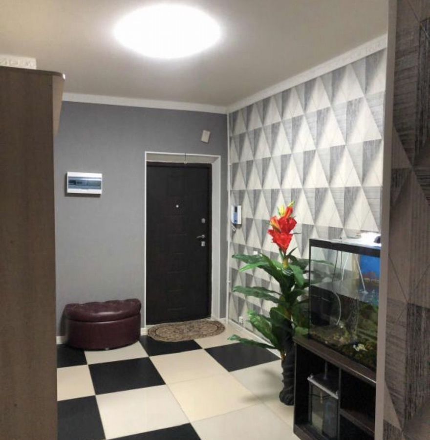 квартира г Якутск ул Дзержинского 27/2 фото 1
