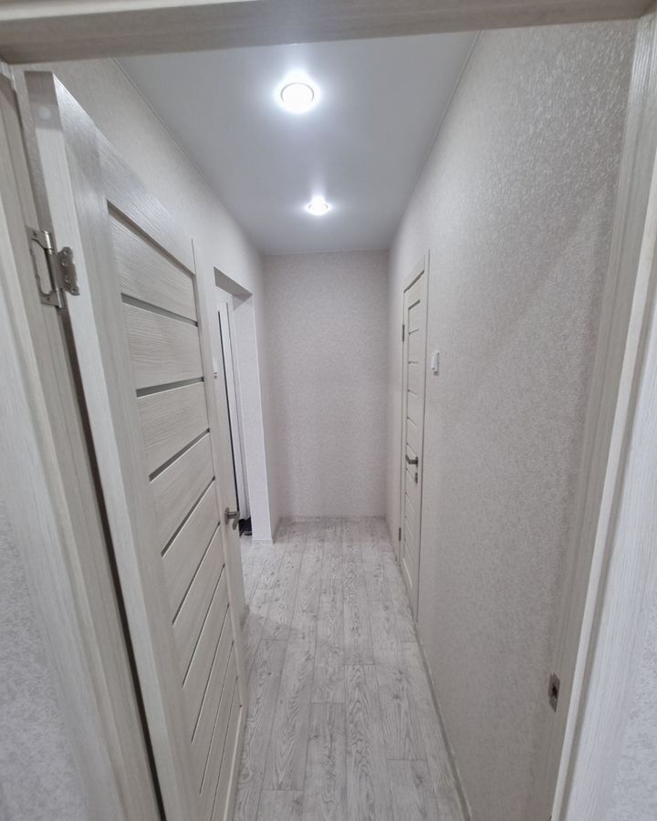 квартира г Курган мкр 4-й р-н Заозерный, жилой район Заозёрный, 32 фото 2