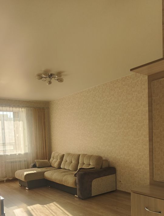 квартира г Омск р-н Кировский пр-кт Комарова 11 фото 1