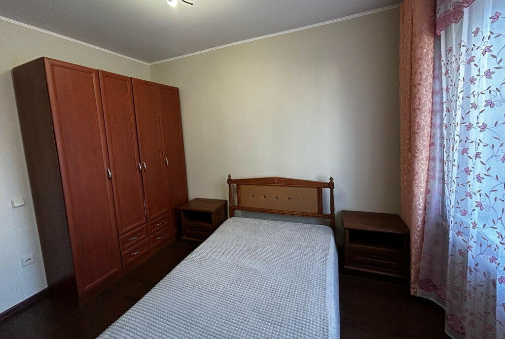 квартира г Новороссийск р-н Центральный ул Куникова 11 фото 5