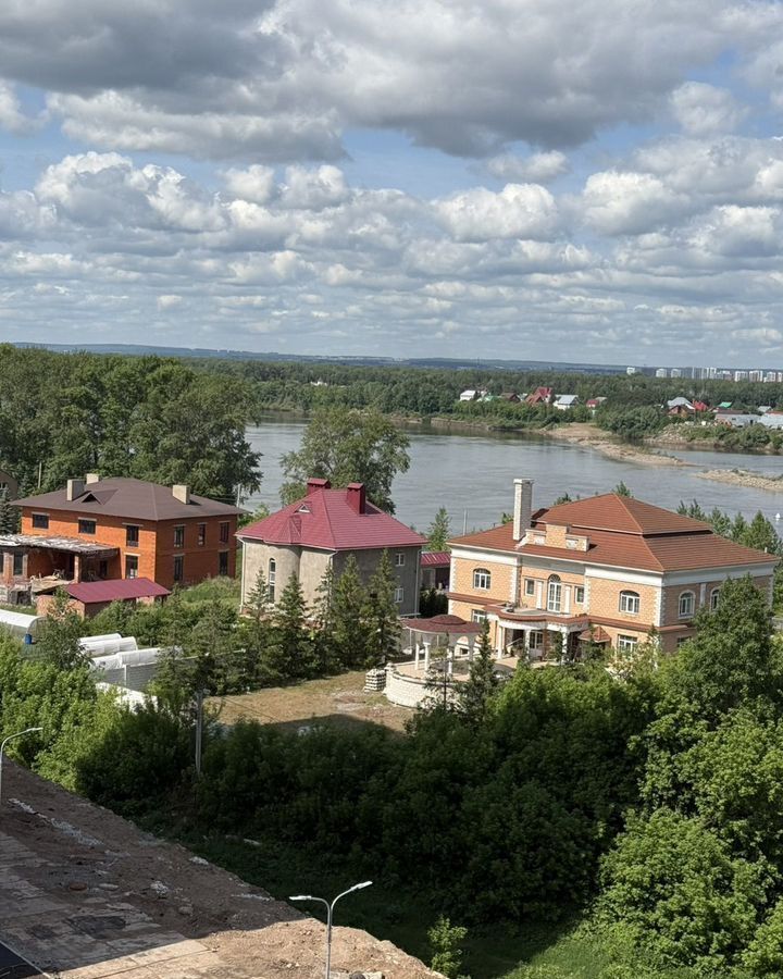 квартира г Уфа р-н Кировский ул Героя Курбангалеева 1 фото 1