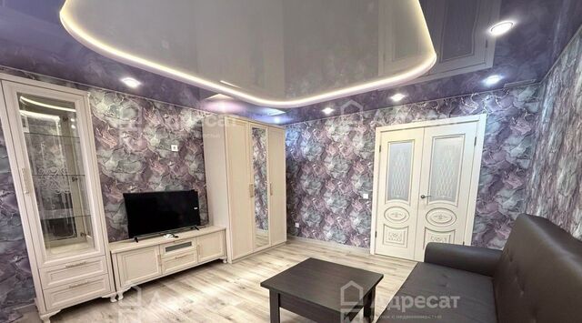 квартира р-н Дзержинский мкр Жилгородок ул им. Гейне 17а фото