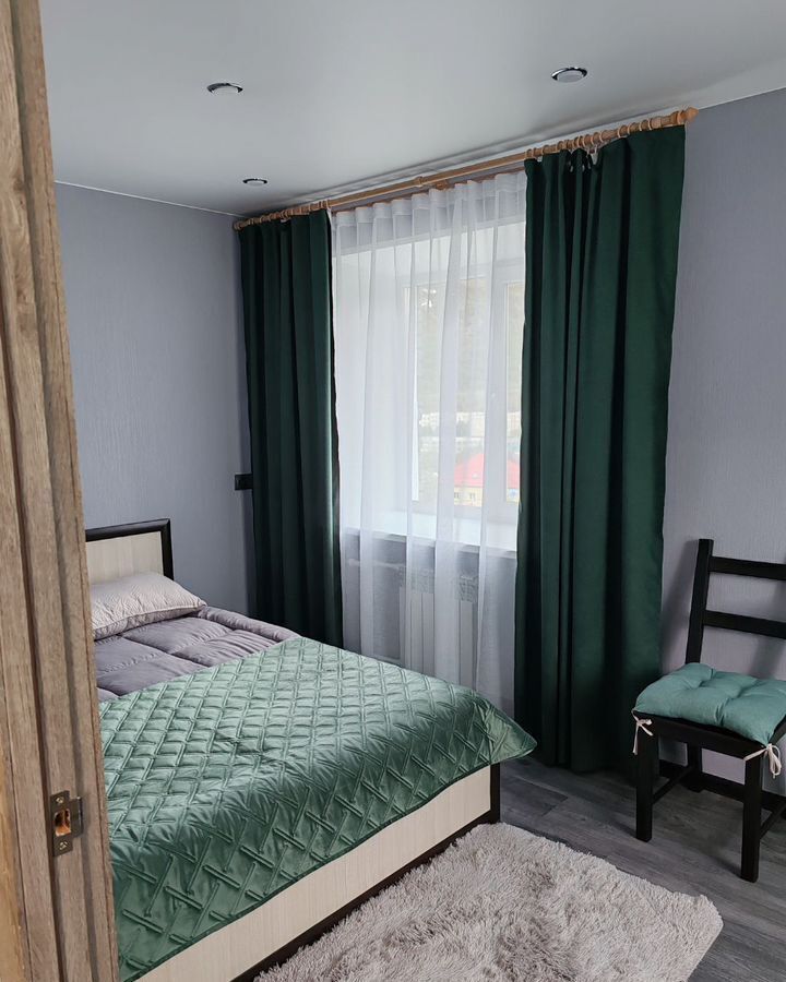 квартира г Кировск ул Мира 18 фото 1