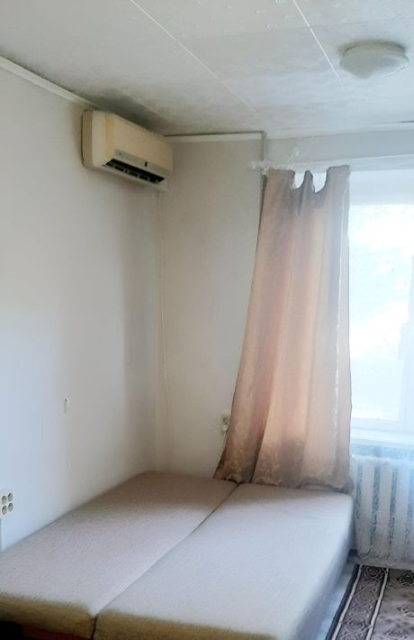 комната г Батайск мкр Авиагородок 34 фото 4