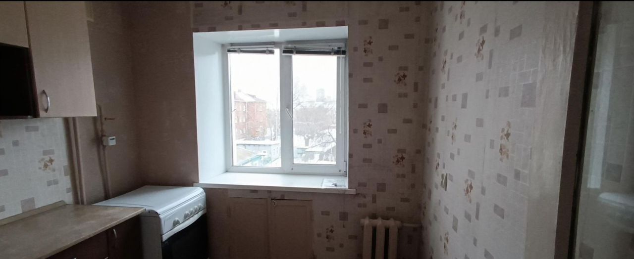 квартира г Омск р-н Кировский ул Революционная 11 фото 2