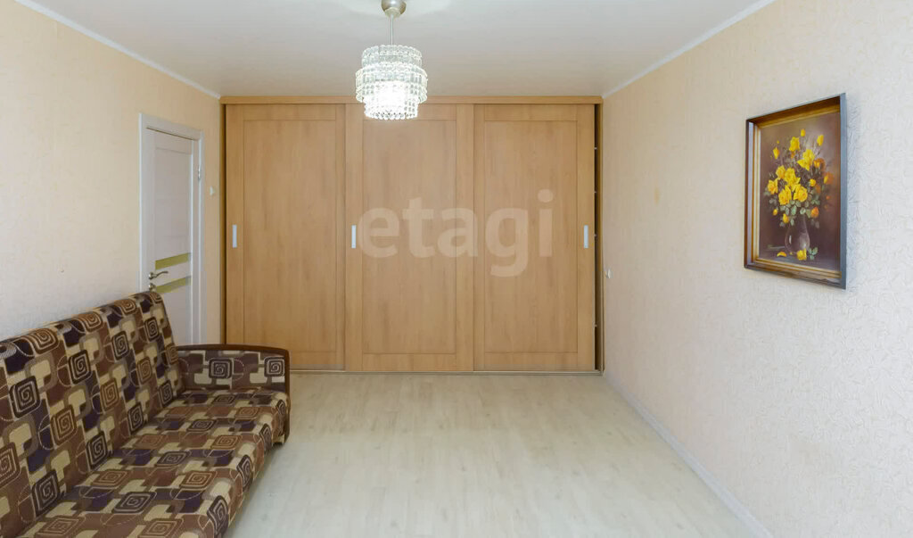 квартира г Тюмень ул Мельникайте 133 фото 2
