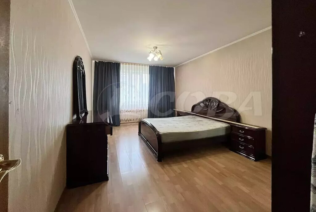 квартира г Тюмень ул Малыгина 8 фото 8