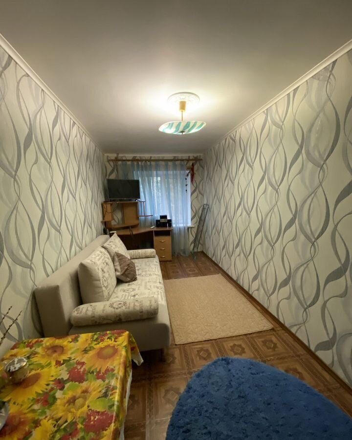 комната г Саратов р-н Ленинский ул Измайлова 5 фото 1