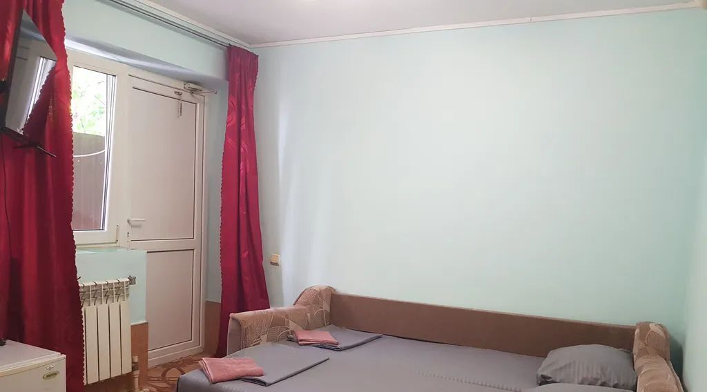 комната г Геленджик ул Нахимова 3 Центр фото 1