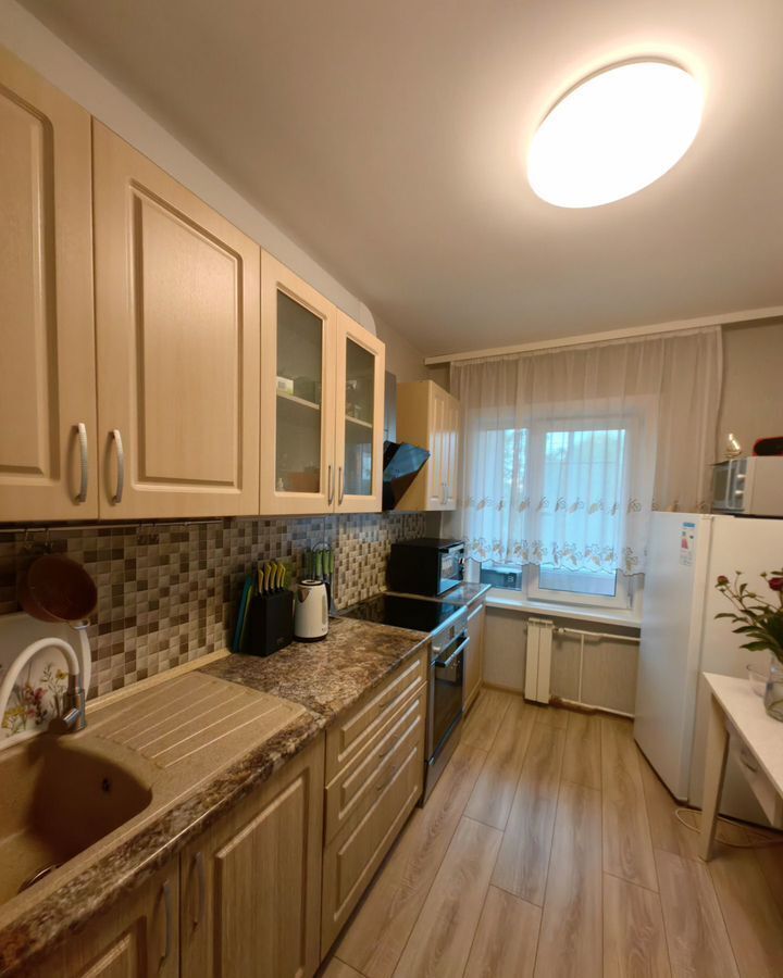 квартира г Иркутск р-н Свердловский ул Академическая 24 фото 1