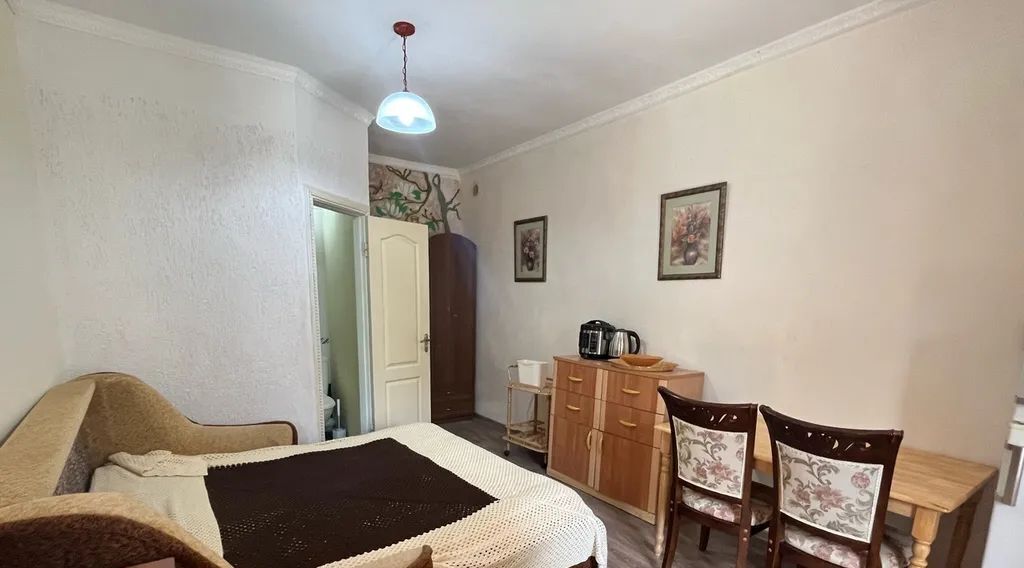 комната г Евпатория туп Матвеева 2/9 фото 3