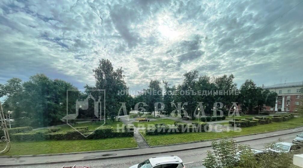 квартира г Кемерово р-н Центральный наб Притомская 13 фото 5