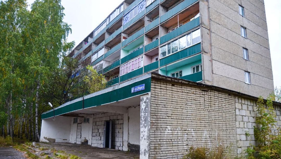 квартира р-н Нижнеломовский г Нижний Ломов ул Карла Маркса 66а фото 1