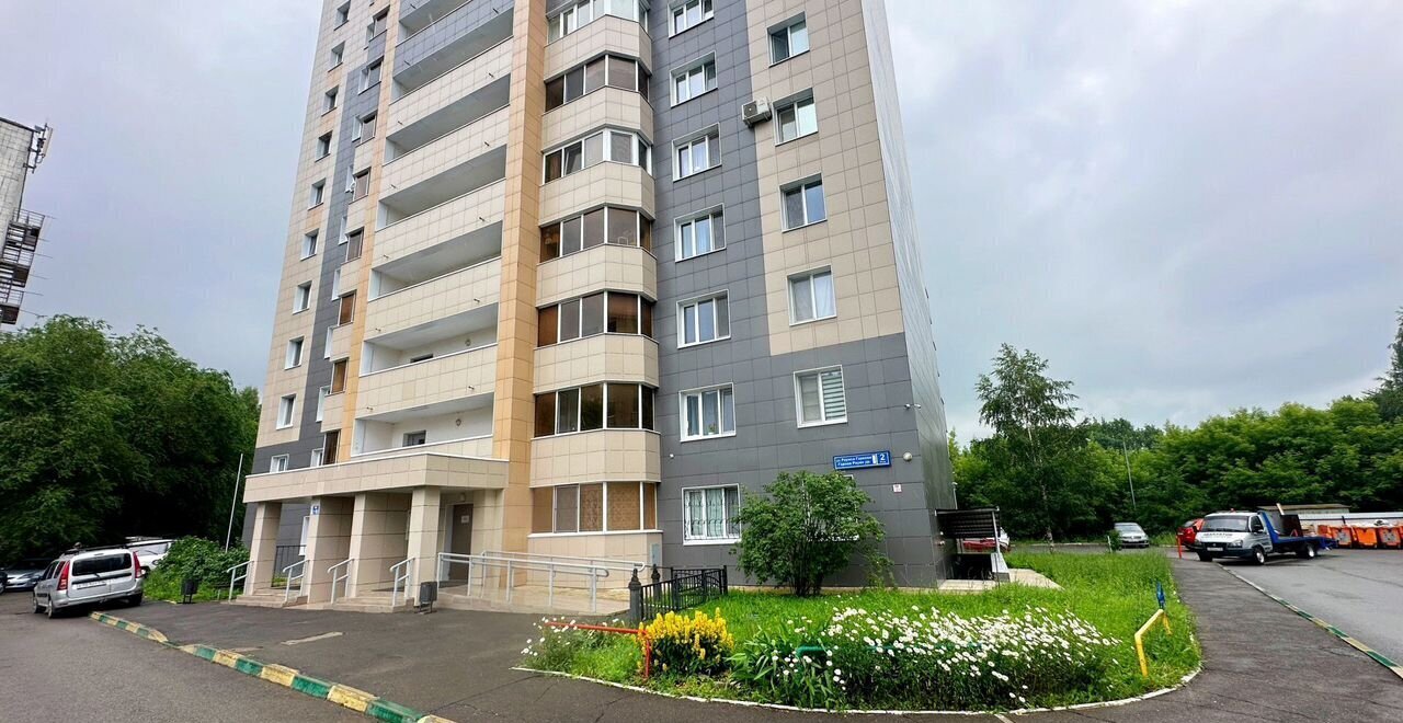 квартира г Казань р-н Приволжский Дубравная ул Рауиса Гареева 2 фото 2