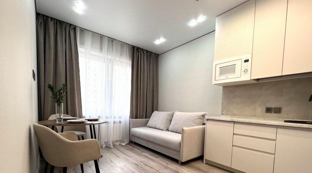 квартира г Иркутск р-н Октябрьский ул Ивана Доронина 7/1 фото 2