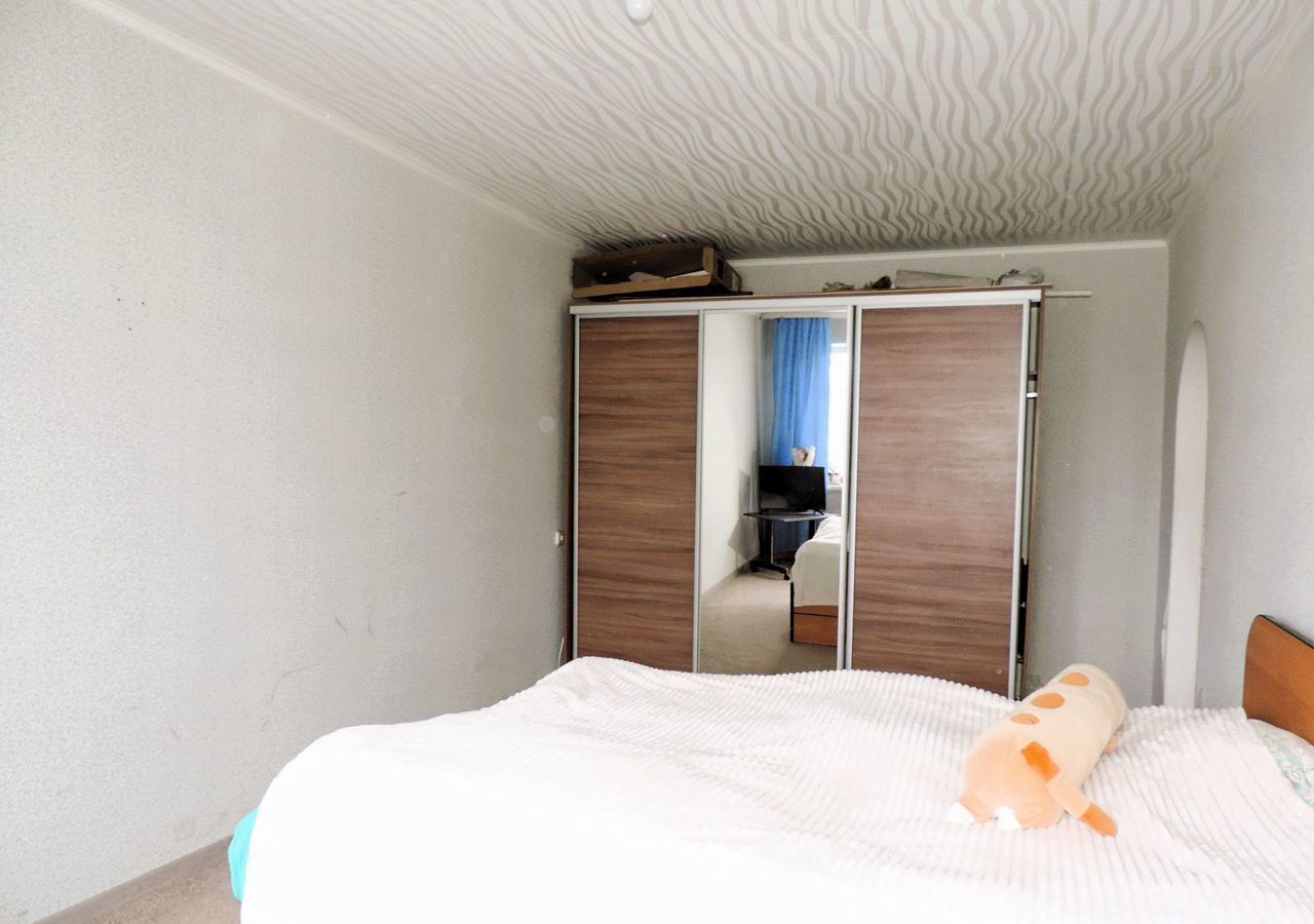 квартира г Омск р-н Кировский ул Суровцева 102 фото 3