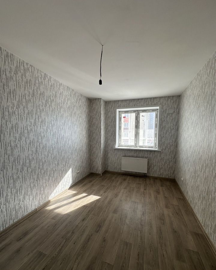 квартира г Красноярск р-н Центральный ул Караульная 39/3 фото 1