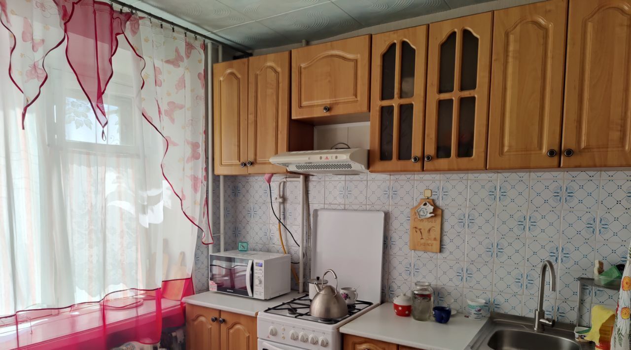 квартира г Волгоград р-н Тракторозаводский ул им. Николая Отрады 26 фото 1